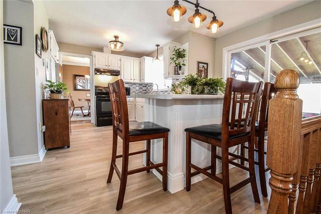 7412 Petrullo Court, House detached with 4 bedrooms, 2 bathrooms and 6 parking in Niagara Falls ON | Image 9
