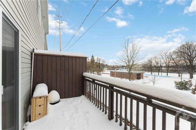 2 Barnaby Private, Townhouse with 3 bedrooms, 2 bathrooms and 2 parking in Ottawa ON | Image 30