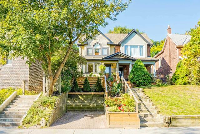 158 Wineva Ave, House semidetached with 3 bedrooms, 3 bathrooms and 1 parking in Toronto ON | Image 1