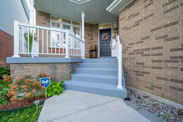 1002 Summitview Cres, House detached with 3 bedrooms, 4 bathrooms and 3 parking in Oshawa ON | Image 33