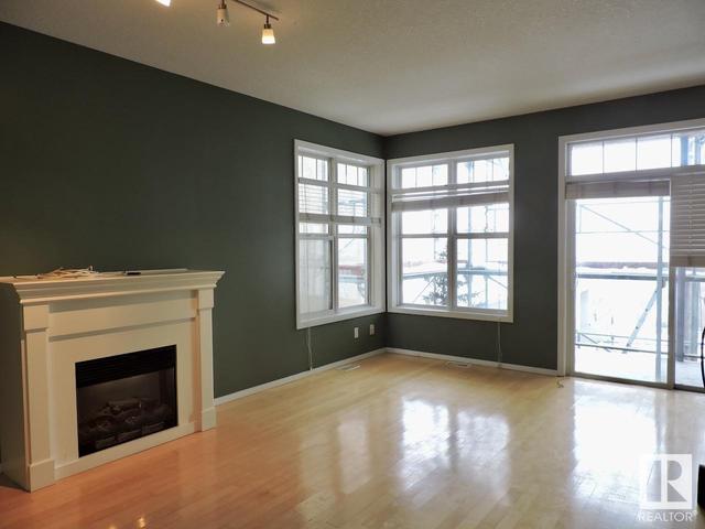 307 - 9828 112 St Nw, Condo with 2 bedrooms, 1 bathrooms and null parking in Edmonton AB | Image 3