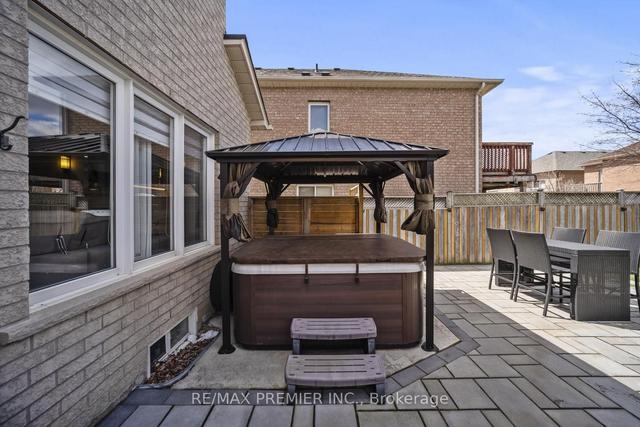 104 Monterey Rd, House detached with 3 bedrooms, 4 bathrooms and 4 parking in Vaughan ON | Image 29