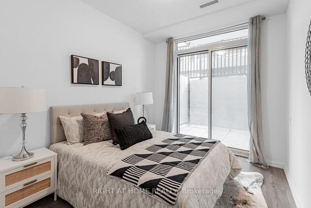 16 - 15 Brin Dr, Townhouse with 3 bedrooms, 2 bathrooms and 1 parking in Toronto ON | Image 9