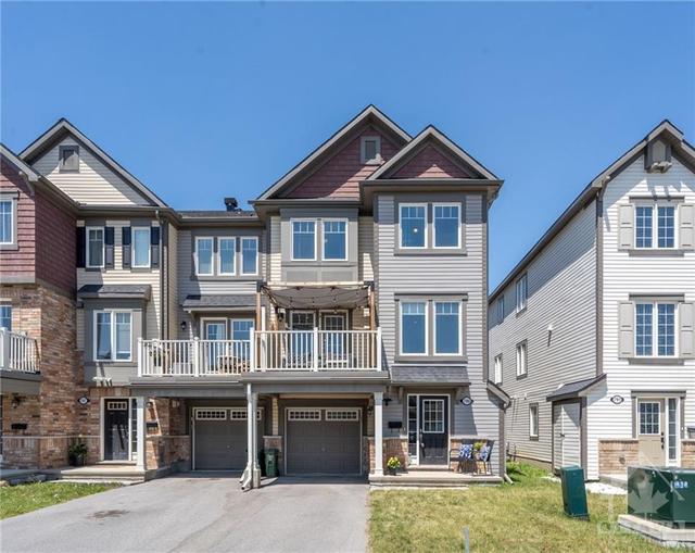 789 Mayfly Crescent, Townhouse with 2 bedrooms, 2 bathrooms and 3 parking in Ottawa ON | Image 1