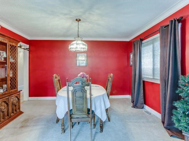 1439 Military Tr, House detached with 3 bedrooms, 2 bathrooms and 8 parking in Toronto ON | Image 4