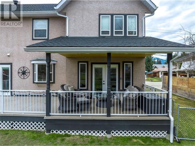 704 Moss Street, House detached with 5 bedrooms, 3 bathrooms and 6 parking in Revelstoke BC | Image 59