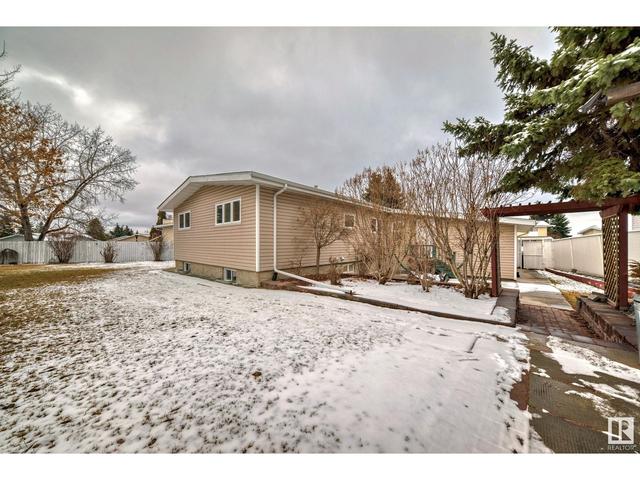 3710 135a Av Nw, House detached with 5 bedrooms, 2 bathrooms and null parking in Edmonton AB | Image 21