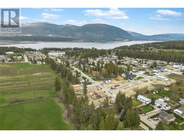 3550 16 Avenue Ne, House detached with 4 bedrooms, 2 bathrooms and 5 parking in Salmon Arm BC | Image 49