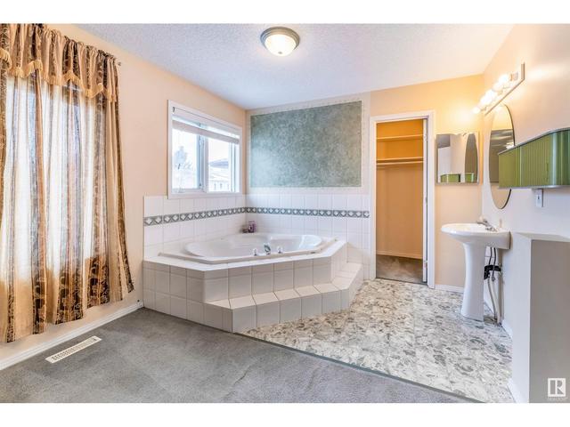 916 Jordan Cr Nw, House detached with 5 bedrooms, 2 bathrooms and 4 parking in Edmonton AB | Image 20