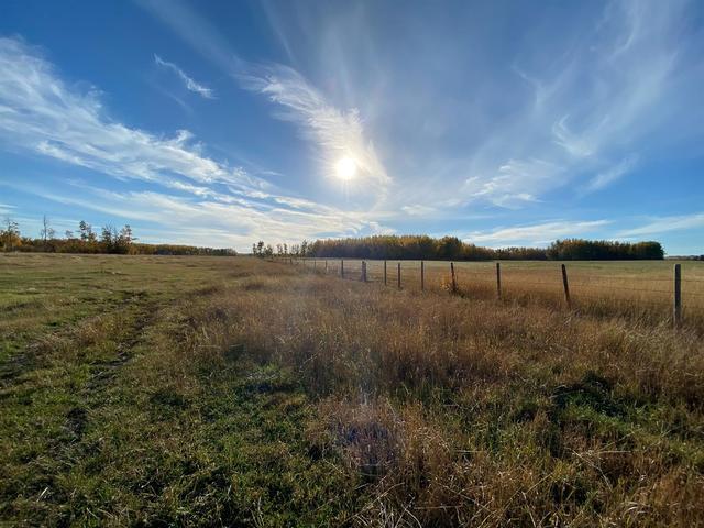 80218 82 Range, House detached with 3 bedrooms, 2 bathrooms and 12 parking in Saddle Hills County AB | Image 45