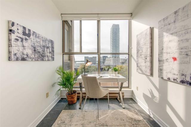 912 - 65 Scadding Ave, Condo with 2 bedrooms, 1 bathrooms and 1 parking in Toronto ON | Image 8