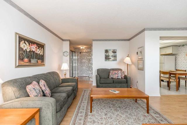 404 - 291 Blake St, Condo with 2 bedrooms, 2 bathrooms and 2 parking in Barrie ON | Image 9