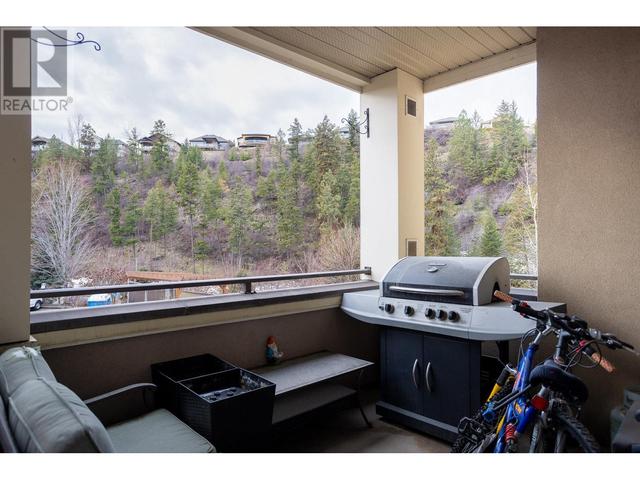1203 - 1875 Country Club Drive, Condo with 2 bedrooms, 2 bathrooms and 2 parking in Kelowna BC | Image 13