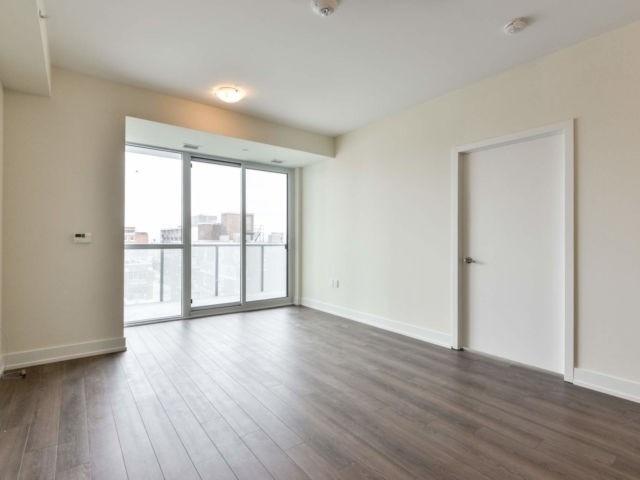 404 - 8 Ann St, Condo with 2 bedrooms, 2 bathrooms and 1 parking in Mississauga ON | Image 5