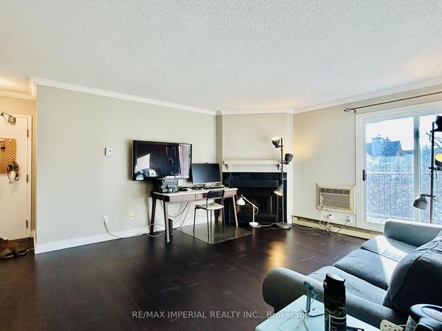 834 - 1508 Pilgrims Way, Condo with 2 bedrooms, 1 bathrooms and 1 parking in Oakville ON | Image 5