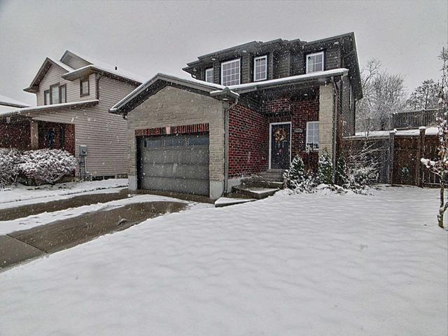 1984 Frederick Cres, House detached with 3 bedrooms, 3 bathrooms and 5 parking in London ON | Image 1
