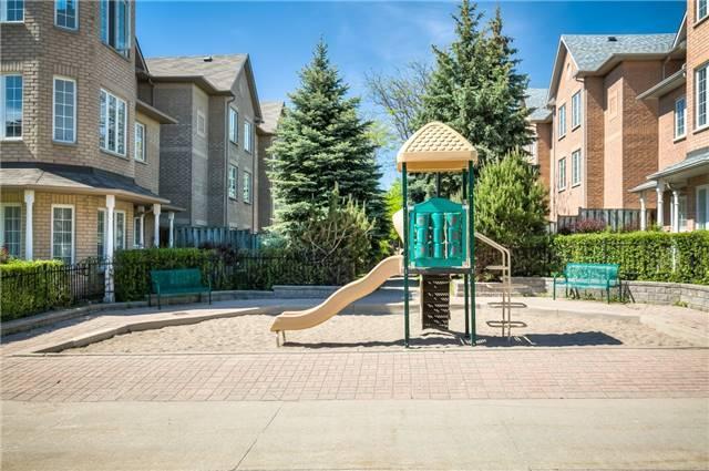6 - 6 Cox Blvd, Townhouse with 4 bedrooms, 3 bathrooms and 2 parking in Markham ON | Image 13