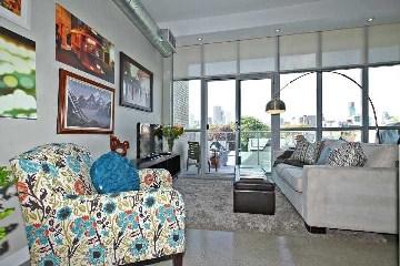 404 - 52 Sumach St, Condo with 1 bedrooms, 1 bathrooms and 1 parking in Toronto ON | Image 2