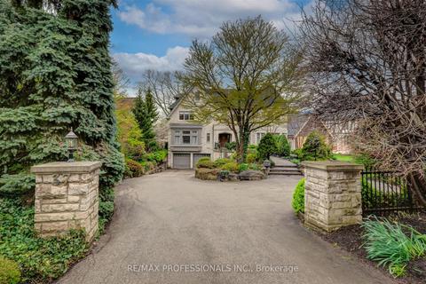 37 Kingsway Cres, Toronto, ON, M8X2P9 | Card Image