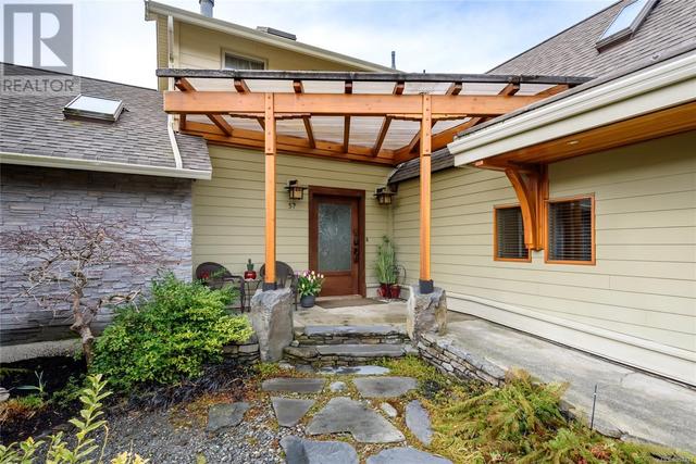 57 Jane Pl, House detached with 3 bedrooms, 3 bathrooms and 2 parking in Comox BC | Image 4
