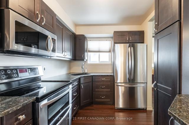 174 Portsmouth Cres E, House detached with 3 bedrooms, 1 bathrooms and 4 parking in London ON | Image 4