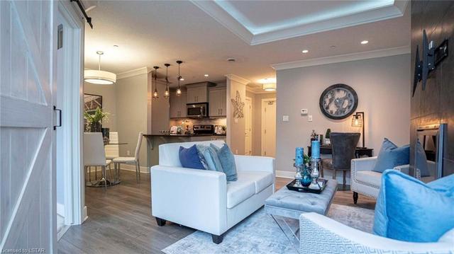 212 - 320 Sugarcreek Trail, House attached with 1 bedrooms, 1 bathrooms and 2 parking in London ON | Image 8