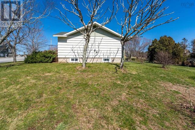 3580 Second Division Road, House detached with 3 bedrooms, 2 bathrooms and null parking in Clare NS | Image 9