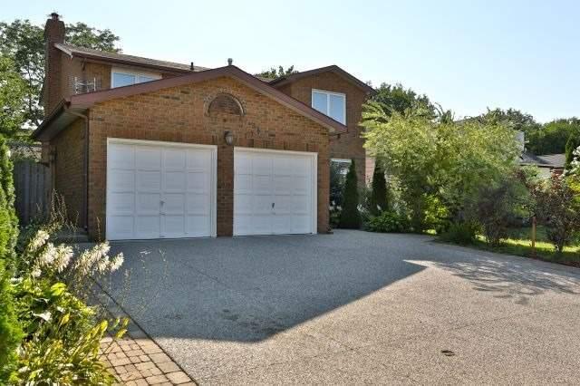 174 Maurice Dr, House detached with 4 bedrooms, 4 bathrooms and 2 parking in Oakville ON | Image 1