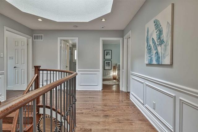 146 Kearney Dr, House detached with 4 bedrooms, 4 bathrooms and 4 parking in Ajax ON | Image 6