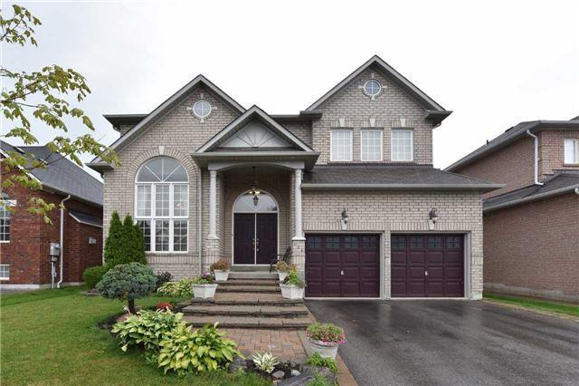 104 Root Cres, House detached with 4 bedrooms, 4 bathrooms and 2 parking in Ajax ON | Image 1