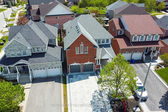 121 Portage Ave, House detached with 4 bedrooms, 4 bathrooms and 6 parking in Richmond Hill ON | Image 16