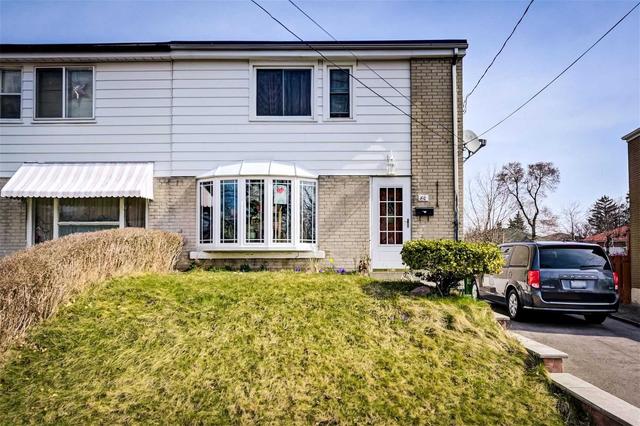 80 Kenmark Blvd, House semidetached with 3 bedrooms, 2 bathrooms and 3 parking in Toronto ON | Image 5