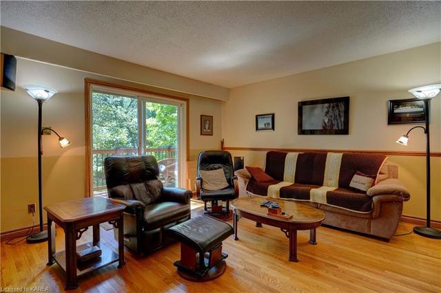 3948 Waterfall Lane, House detached with 3 bedrooms, 1 bathrooms and 7 parking in South Frontenac ON | Image 23