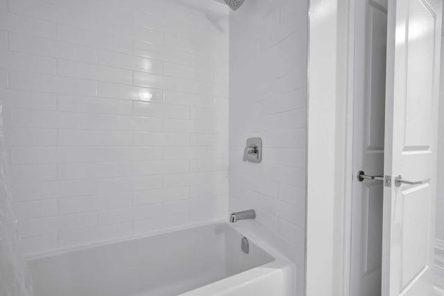 320 - 1630 Queen St E, Condo with 1 bedrooms, 1 bathrooms and 1 parking in Toronto ON | Image 12