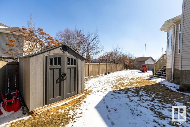 245 Forrest Dr, House detached with 4 bedrooms, 3 bathrooms and 4 parking in Edmonton AB | Image 42