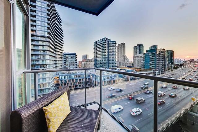 1110 - 169 Fort York Blvd, Condo with 1 bedrooms, 1 bathrooms and 0 parking in Toronto ON | Image 6
