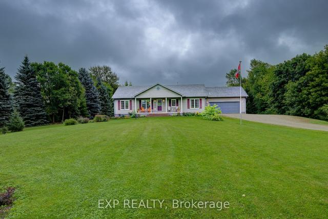 7359 Sideroad 12, House detached with 3 bedrooms, 2 bathrooms and 8 parking in Mapleton ON | Image 1