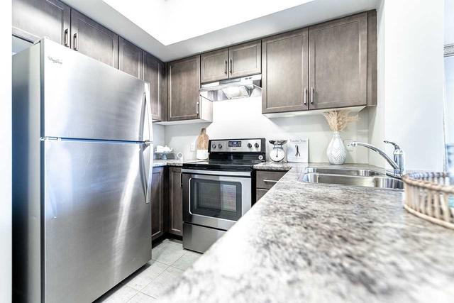 316 - 640 Sauve St, Condo with 2 bedrooms, 2 bathrooms and 1 parking in Milton ON | Image 2