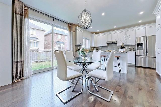 23 Serano Cres, House detached with 4 bedrooms, 4 bathrooms and 4 parking in Richmond Hill ON | Image 5