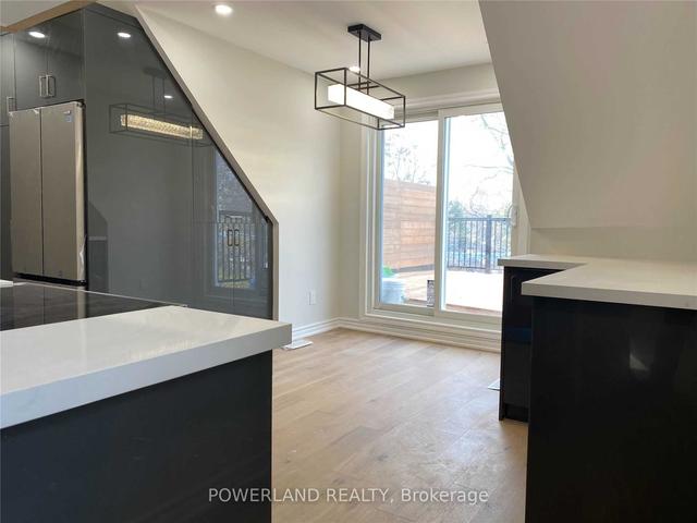 2 St Annes Rd, House semidetached with 4 bedrooms, 6 bathrooms and 3 parking in Toronto ON | Image 39