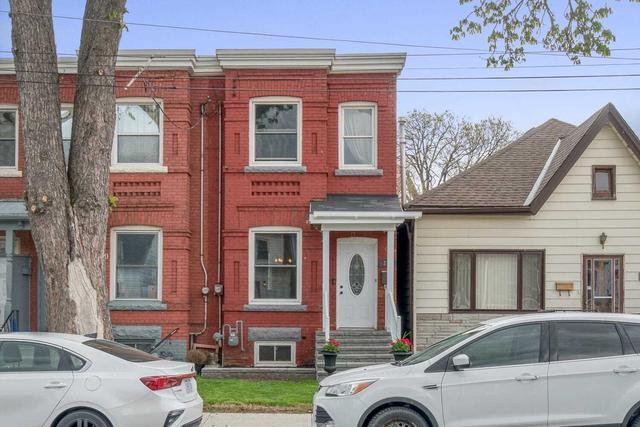 318 East Ave N, House attached with 3 bedrooms, 3 bathrooms and 2 parking in Hamilton ON | Image 1