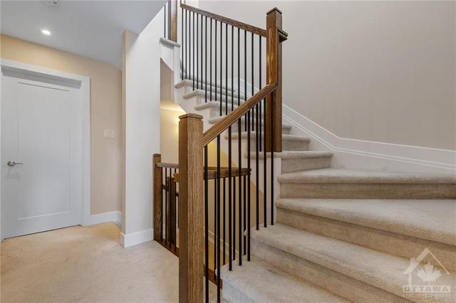104 Greenfield Avenue, Townhouse with 3 bedrooms, 3 bathrooms and 2 parking in Ottawa ON | Image 19