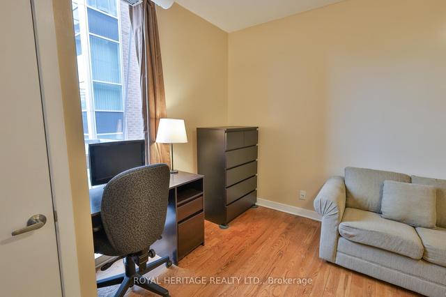 306 - 360 Cumberland St, Condo with 1 bedrooms, 1 bathrooms and 0 parking in Ottawa ON | Image 2