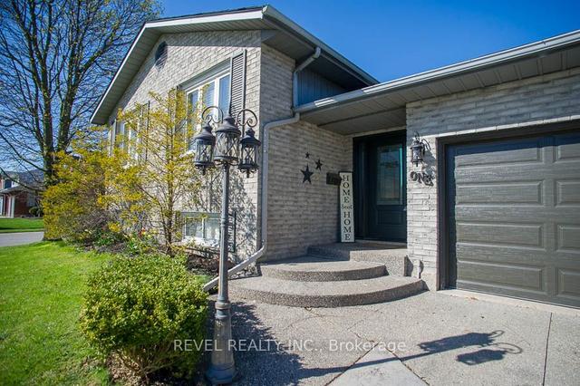 1 Pioneer Pl, House detached with 3 bedrooms, 2 bathrooms and 4 parking in Brantford ON | Image 30