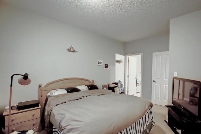 201 - 42 6a Street Ne, Condo with 1 bedrooms, 2 bathrooms and 2 parking in Calgary AB | Image 1