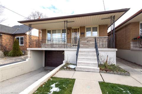 87 Reid Avenue S, House detached with 3 bedrooms, 1 bathrooms and 3 parking in Hamilton ON | Card Image