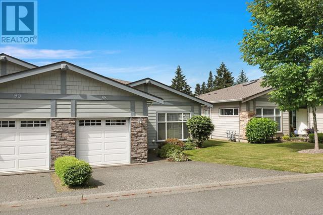 88 - 2001 Blue Jay Pl, House attached with 3 bedrooms, 2 bathrooms and 2 parking in Courtenay BC | Card Image