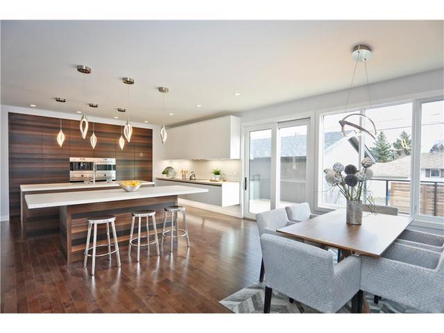56 45 Street Sw, House detached with 6 bedrooms, 4 bathrooms and 2 parking in Calgary AB | Image 11