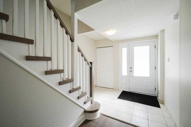 unit 65 - 333 Meadows Blvd, Townhouse with 3 bedrooms, 2 bathrooms and 2 parking in Mississauga ON | Image 5