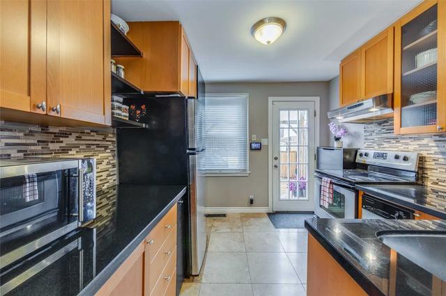 10 Chatham Ave, House semidetached with 2 bedrooms, 2 bathrooms and 1 parking in Toronto ON | Image 32